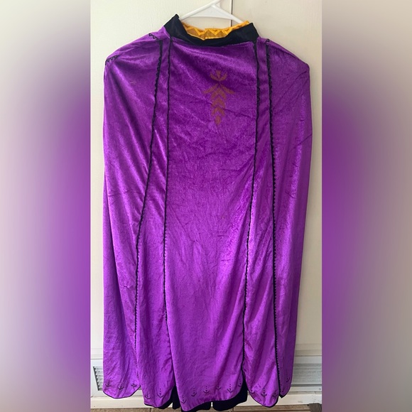Disney Anna Princess Frozen 2 Deluxe Girls Disguise Halloween Costume Purple M - Picture 3 of 7